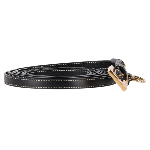 VINTAGE, RRP AS NEW
The Jacquemus Le Ceinture Moisson Belt in Black Leather is a sleek, minimalist accessory that adds a modern touch to any outfit. Crafted from high-quality black leather, it features a simple yet striking design with a bold, geometric buckle for an elevated look. Its clean lines and versatile color make it the perfect addition to both casual and tailored looks. Style it with high-waisted trousers and an oversized blouse for a chic, fashion-forward ensemble that exudes effortless elegance.

 Jacquemus Le Ceinture Moisson Belt in Black Leather

Condition: Excellent
Signs of wear:  No sign of wear.
Packaging: None
Color: Black
Material: Leather | leather
Size: One Size | One Size
Measurements: Width: 15; Length: 3000
SKU: NAPPUGBAC459943W