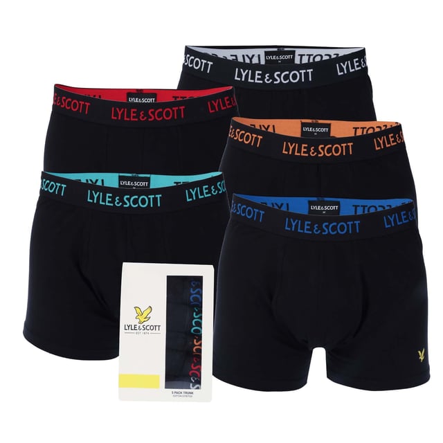 Mens Lyle And Scott Miller 5 Pack Boxer Shorts in black.- Branded elasticated waistband.- Stretch.- 95% Cotton  5% Elastane.We regret that underwear is non-returnable due to hygiene reasons.  - Ref: MILLER20077