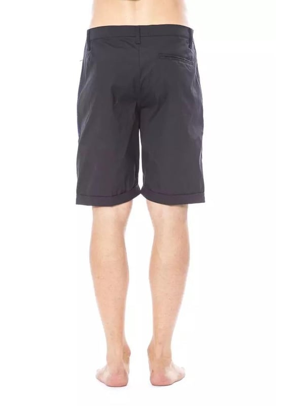 Casual shorts
  Made from high
  quality cotton
  Comfortable and durable
  Versatile addition to any wardrobe
  Sophisticated black color
  Perfect for casual outings and everyday wear
Material: 81% Cotton 15% Polyamide 4% Elastane