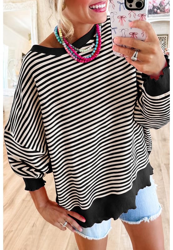 Black Stripe Loose Drop Shoulder Long Sleeve Top
  Timeless and versatile striped design
  Loose fit that drapes beautifully on all body types
  Trendy drop shoulder design for a modern and relaxed vibe
  Comfortable crew neck design
  Features captivating patterns and textures
  Medium
  high elasticity
Material: 97% Polyester 3% Elastane