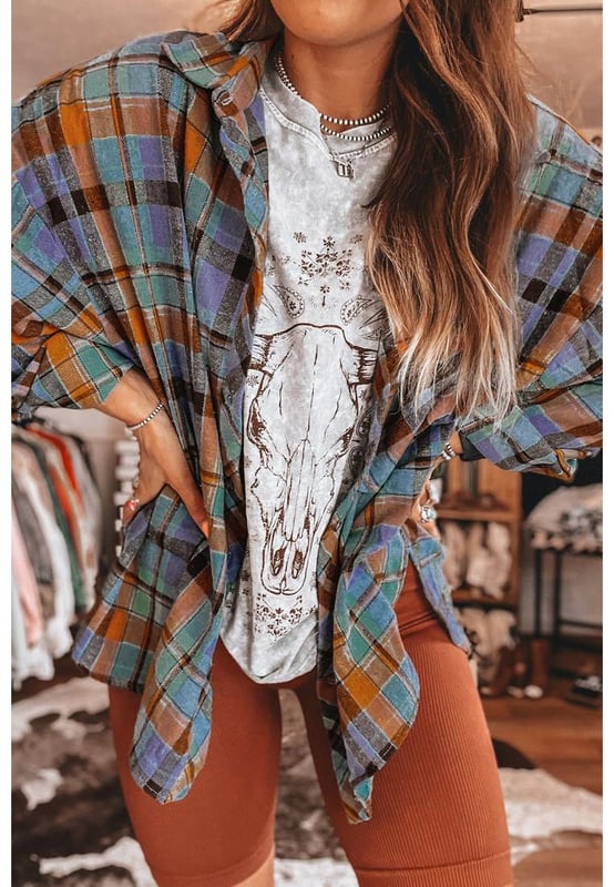 Classic plaid print design with a touch of retro charm
  Loose fit style is comfy and suitable for all
  Versatile piece that can be styled in various ways
  Wide selection of chic patterns available
  Perfect addition to any wardrobe
Material: 100% Cotton