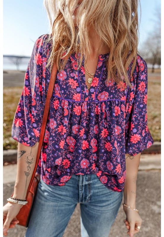 Floral pattern throughout
  Split neck design
  Half sleeves
  Loose fit style
  Flattering and comfortable
  Fine cutting and fabric
  Perfect for pairing with jeans
Material: 100% Polyester
