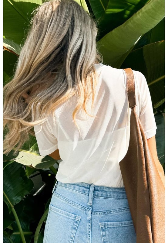 Solid white color for versatile styling
  Intricate sheer mesh patchwork detailing
  Classic short sleeves for comfort
  Flattering crew neck design
  High elasticity for a comfortable fit
Material: 95% Polyamide 5% Elastane