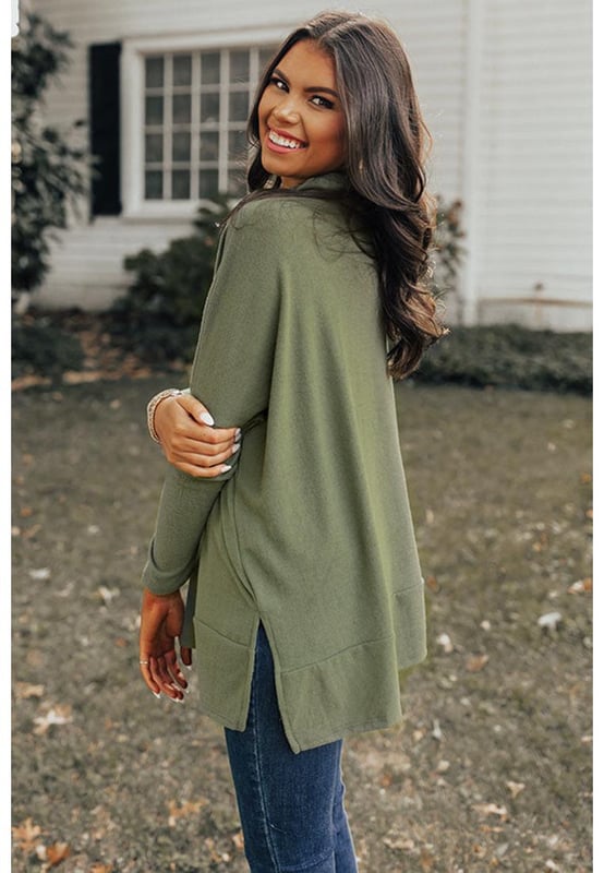 Luxueuze Jungle Groen kleur  
Veelzijdig ontwerp van de Cowl Neck Shift Tunic Top  
Flatterende en comfortabele pasvorm  
Hoge  
kwaliteit duurzame materialen  
Unisex stijl