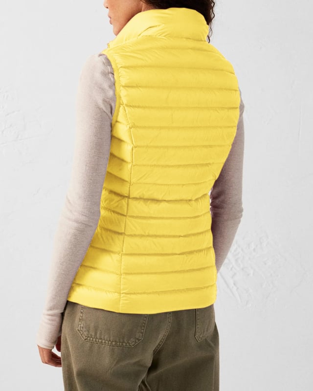 Discover unparalleled comfort and warmth with the JOTT Seda Down Gilet, perfect for casual outings with its stylish padded design.