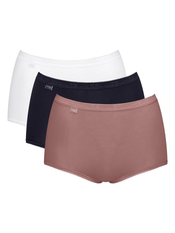 Sloggi Basic+ Maxi Brief. 3 Pack. Product is made of 95% Cotton, 5% Elastane and is machine washable.