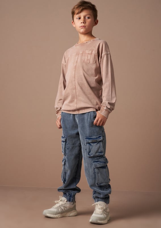 You'll never get skate-bored of our new skater-inspired trouser. Crafted from super soft washed   cord cut into a relaxed silhouette and featuring cargo pocket styling.