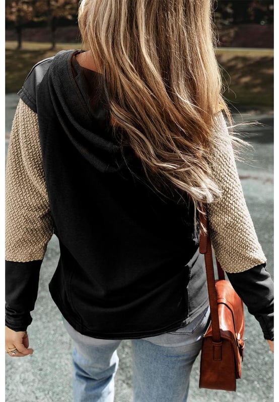 Black Contrast Sleeves Patchwork Colorblock Hoodie
  Trendy and comfortable design
  High
  quality material
  Colorblock design
  Contrasting sleeves
  Unisex design