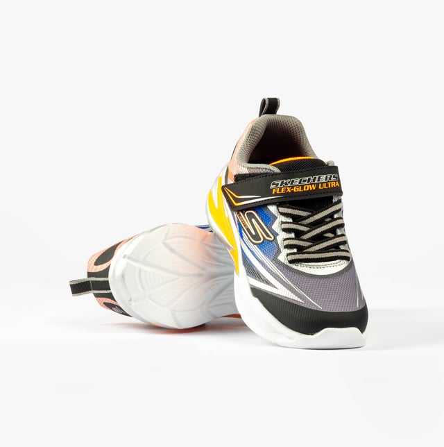 Skechers Skechers 400139L/BKSL FLEX-GLOW ULTRA Boys Trainers Black Silver Upper Material: SyntheticLining Material: TextileSole Material: RubberClosure/Fastening: Lace-UpFeatures: Comfort,Light UpToe Shape: RoundShoe Width: RelaxedItem Weight: 0.45 KGHeel Height: Low (2.5-4.9cm)Shoe Shaft Height: Low TopTrainer Style: CasualGift Boxed: NoProduct Code: 400139L/BKSL