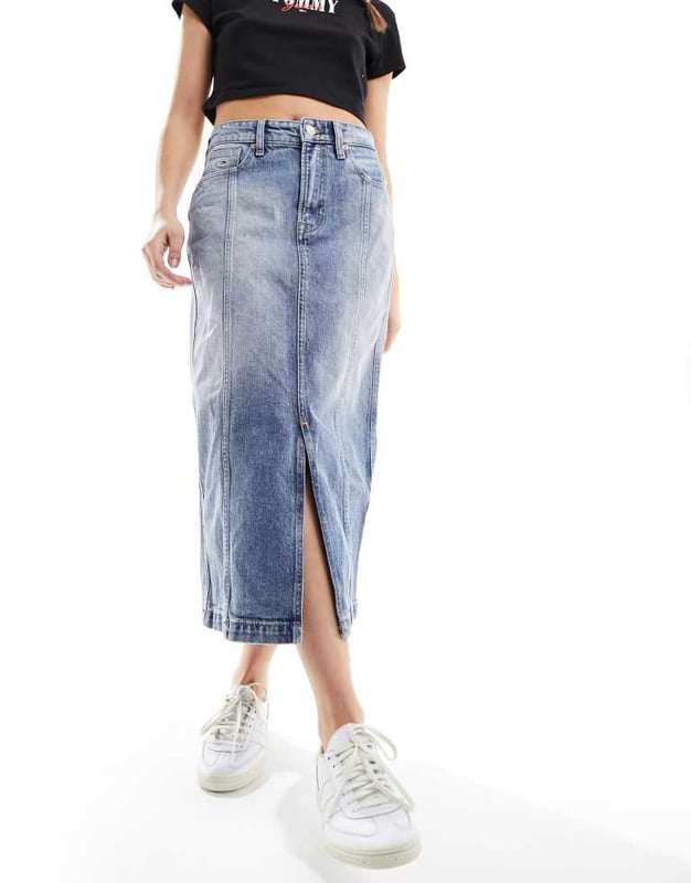 Skirts by Tommy Jeans Lower-half looks High rise Belt loops Five pockets Branded patch to reverse Regular fitSold By: Asos