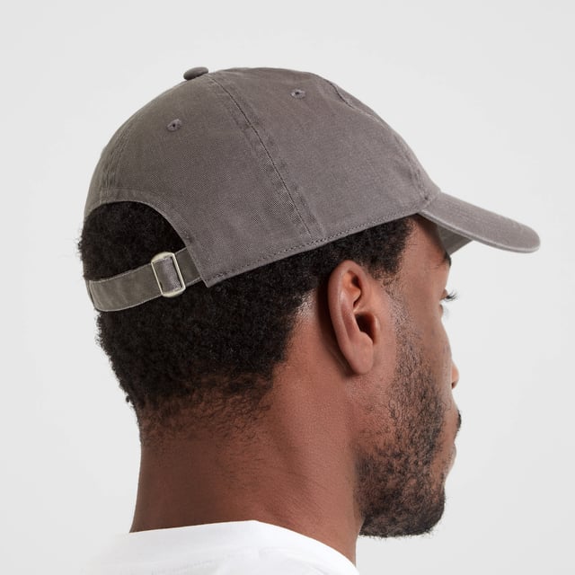 Johan Baseball Cap - Steel Grey The TOG24 Johan cap is your easy going summer staple – a classic cotton baseball cap with a laid-back look and feel, thanks to its lightly washed finish. Perfect for sunny days, outdoor adventures, or simply keeping the rays out of your eyes on a seaside stroll, this unisex cap is as versatile as it gets. With an adjustable strap at the back to ensure a comfortable fit and finished with the TOG24 badge on the front, the Johan cap has a casual, timeless style that’s just right for everything from beach days to BBQs and weekend hikes.