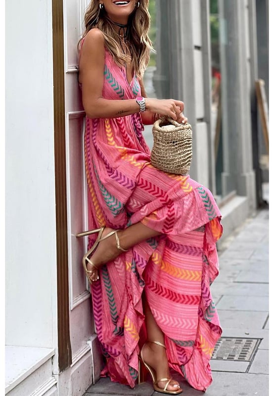 Vestido maxi envolvente de cuello en V con estampado western y flecos rosa
  Diseño de cintura alta para una forma favorecedora
  El cuello en V acentúa tus curvas
  La longitud maxi ofrece una silueta elegante y fluida
  El detalle de los flecos añade un toque bohemio y juguetón
  Consulta la tabla de tallas para el ajuste perfecto
Material: 100% Poliéster