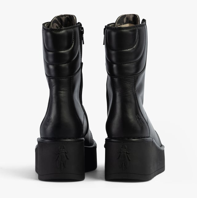 Fly London HAIF269FLY Womens Boots Black Upper Material: LeatherLining Material: MicrofibreSole Material: RubberClosure/Fastening: Lace-UpFeatures: Comfort,BreathableHeel Type: BlockToe Shape: RoundShoe Width: RegularItem Weight: 0.45 KGHeel Height: Medium (5-7.4cm)Shoe Shaft Height: AnkleBoot Style: Ankle BootsGift Boxed: NoProduct Code: P701269000
