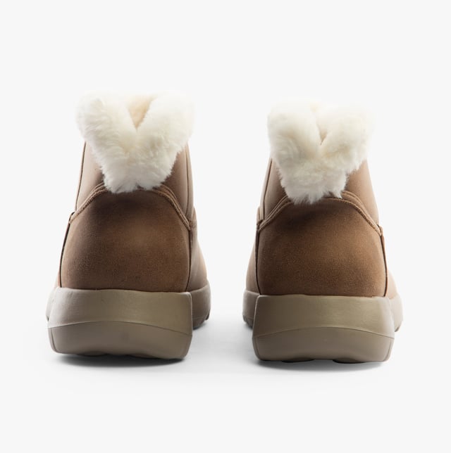 Skechers 144800/CSNT ON-THE-GO JOY - COZY DREAM Womens Boots Chestnut Skechers Skechers 144800/CSNT ON-THE-GO JOY - COZY DREAM Womens Boots Chestnut Upper Material: Faux LeatherLining Material: Faux FurSole Material: RubberClosure/Fastening: Pull-OnFeatures: Comfort,Memory Foam,VeganToe Shape: RoundShoe Width: RelaxedItem Weight: 0.45 KGHeel Height: Low (2.5-4.9cm)Shoe Shaft Height: AnkleBoot Style: Ankle BootsGift Boxed: NoProduct Code: 144800/CSNT