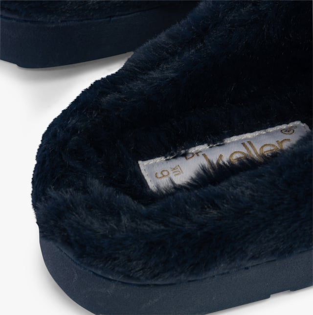 Dr Keller Dr Keller JUSTINE Womens Slippers Navy Upper Material: TextileLining Material: TextileSole Material: RubberClosure/Fastening: Slip-OnFeatures: Comfort,LightweightToe Shape: RoundShoe Width: RegularItem Weight: 0.45 KGHeel Height: Flat (Under 2.5cm)Slipper Style: MuleGift Boxed: NoProduct Code: B1116NVY