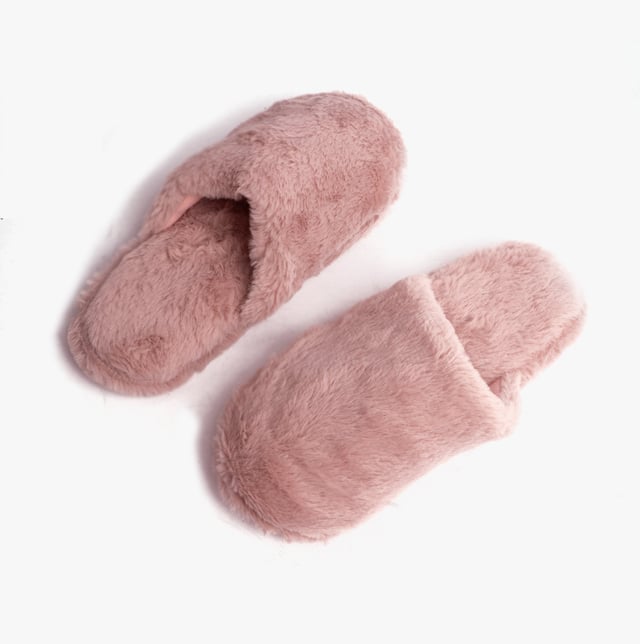Dr Keller Dr Keller JOLIE Womens Mule Slippers Pink Upper Material: FabricLining Material: Warm LinedSole Material: SyntheticClosure/Fastening: Slip-OnFeatures: Comfort,Warm LiningToe Shape: RoundShoe Width: RelaxedItem Weight: 0.45 KGHeel Height: Flat (Under 2.5cm)Slipper Style: MuleGift Boxed: NoProduct Code: B1112-PNK