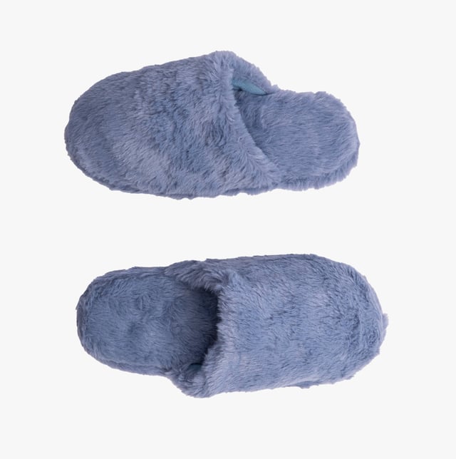 Dr Keller Dr Keller JOLIE Womens Mule Slippers Blue Upper Material: FabricLining Material: Warm LinedSole Material: SyntheticClosure/Fastening: Slip-OnFeatures: Comfort,Warm LiningToe Shape: RoundShoe Width: RelaxedItem Weight: 0.45 KGHeel Height: Flat (Under 2.5cm)Slipper Style: MuleGift Boxed: NoProduct Code: B1112-BLUE