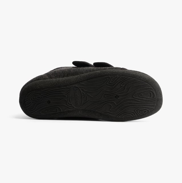 Padders BRIAN Mens Slippers Charcoal Upper Material: TextileLining Material: TextileSole Material: RubberClosure/Fastening: Touch FastenFeatures: Comfort,Warm LiningToe Shape: RoundShoe Width: WideItem Weight: 0.45 KGHeel Height: Flat (Under 2.5cm)Slipper Style: Full SlipperGift Boxed: NoProduct Code: 3450/1566