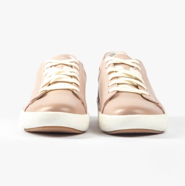 Josef Seibel Josef Seibel CLAIRE 01 Womens Trainers Mattrosa Upper Material: LeatherLining Material: Leather/TextileSole Material: TPRClosure/Fastening: Lace-UpFeatures: Comfort,BreathableToe Shape: RoundShoe Width: RegularItem Weight: 0 KGHeel Height: Low (2.5-4.9cm)Shoe Shaft Height: Low TopTrainer Style: CasualProduct Code: 69901-133063