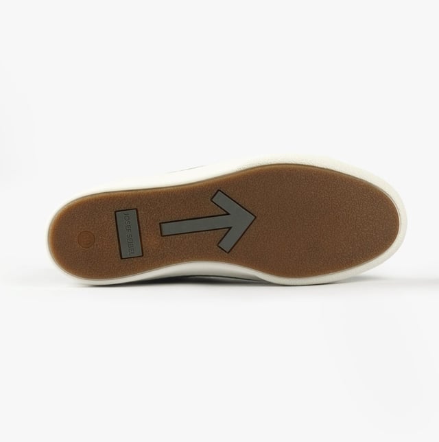 Josef Seibel Josef Seibel CLAIRE 01 Zapatillas para Mujer Sage Material Superior: CueroMaterial de Forro: Cuero/TextilMaterial de Suela: TPRCierre/Sujeción: CordonesCaracterísticas: Confort, TranspirableForma de la Punta: RedondaAnchura del Calzado: RegularPeso del Artículo: 0 KGAltura del Tacón: Bajo (2.5-4.9 cm)Altura del Caño del Zapato: Bajo Estilo de Zapatilla: CasualCódigo del Producto: 69901-133665