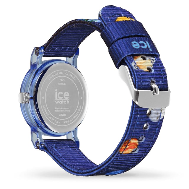 This Ice Watch Ice Learning - Blue Space Analogue Watch for Boys is the perfect timepiece to wear or to gift. It's Blue 28 mm Round case combined with the comfortable Blue Nylon watch band will ensure you enjoy this stunning timepiece without any compromise. Operated by a high quality Quartz movement and water resistant to 3 bars, your watch will keep ticking. Discover ICE time learning, the watch designed to make learning the time easy and fun for children. High quality 17 cm length and 14 mm width a Blue Nylon strap with a Buckle Case diameter: 28 mm,case thickness: 8 mm, case colour: Blue and dial colour: Blue