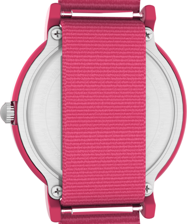 This Timex Peanuts Weekender Color Rush Analogue Watch for Girls is the perfect timepiece to wear or to gift. It's Pink 34 mm Round case combined with the comfortable Pink Fabric watch band will ensure you enjoy this stunning timepiece without any compromise. Operated by a high quality Quartz movement and water resistant to 3 bars, your watch will keep ticking. With its 34mm case, our Timex Color Rush x Peanuts® watch is just the right size for the little Peanuts fan in your life. High quality 17 cm length and 16 mm width a Pink Fabric strap with a Buckle Case diameter: 34 mm,case thickness: 9 mm, case colour: Pink and dial colour: White
