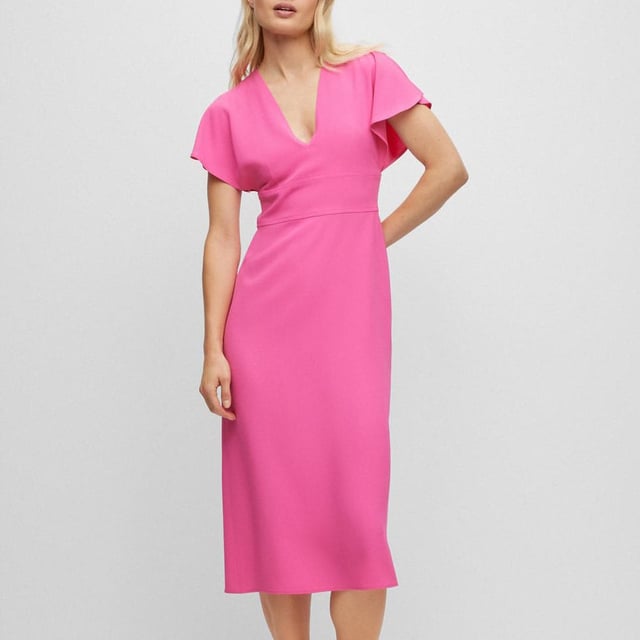 Boss Dawinga Dress in roze.- V-hals.- Korte mouwen.- Samenstelling: 72% acetaat 28% viscose.- Ref: 50488660661