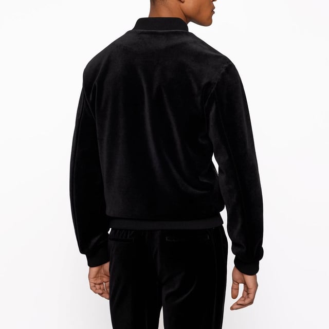 Boss C-Hanry Bomber Jacket in black.- Bomber collar.- Full zip fastening.- Zip pockets.- Ribbed cuffs and hem.- 42% Cotton  32% Polyester  24% Polyamide  2% Elastane.  Hand wash.- Ref: 50465476001