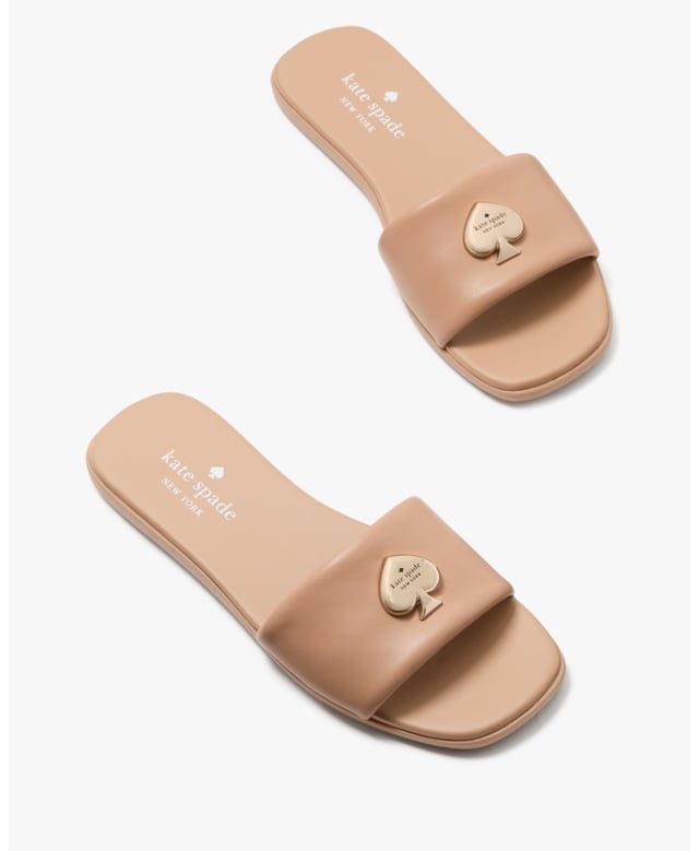 We Love A Good Sandal That's Both Cute And Versatile. It's Also A Fantastic Way To Show Off Your Fresh Pedi., Kendall Smooth Leather Slide Sandal