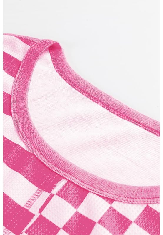 Distinctive checkerboard and striped mixed pattern
  Unique patchwork details
  Voluminous lantern sleeves for a dramatic flair
  High
  low hem and chest pocket for added detail
  Comfortable fit for casual and daily wear
Material: 100% Polyester