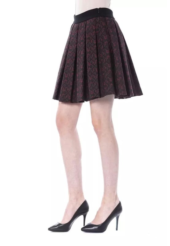 Falda de algodon marron.
  Falda corta tulipan.
  Apto para mujeres.