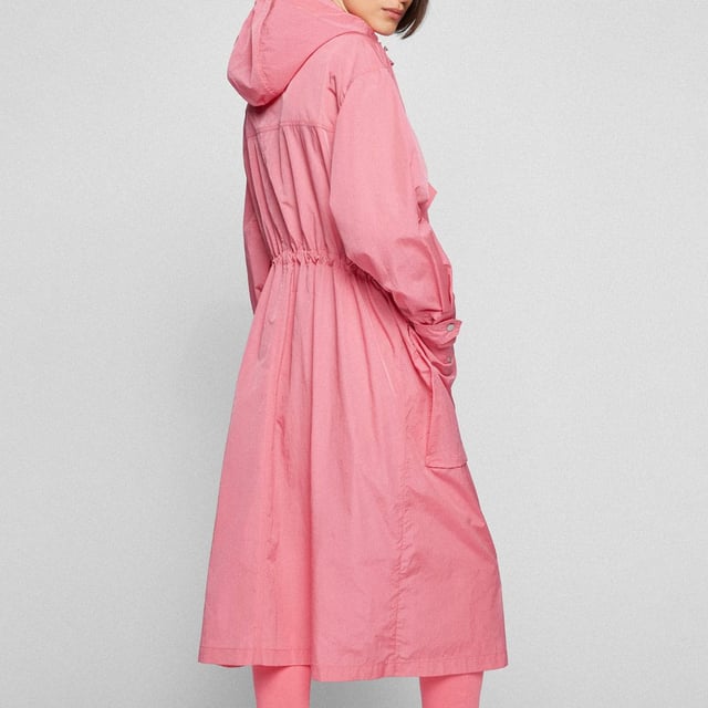 Women's Boss C_Palilo Jacket.- Attached hood with drawstring.- Long sleeves, bracelet cuffs.- Front zip closure with snap overlay.- Flap pockets at chest and hips.- Drawstring at waist.- Unlined. Material: 67% Polyamide (Recycled), 33% Polyamide. Ref: 50468140663.