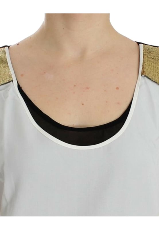 Brand new C&#8217;N&#8217;C COSTUME NATIONAL Sleeveless Logo T
  Shirt
  Made in Italy
  Available in white black and gold colors
  Features logo details
  Crafted from 100% Lyocel material
  Comes with original tags and store bag