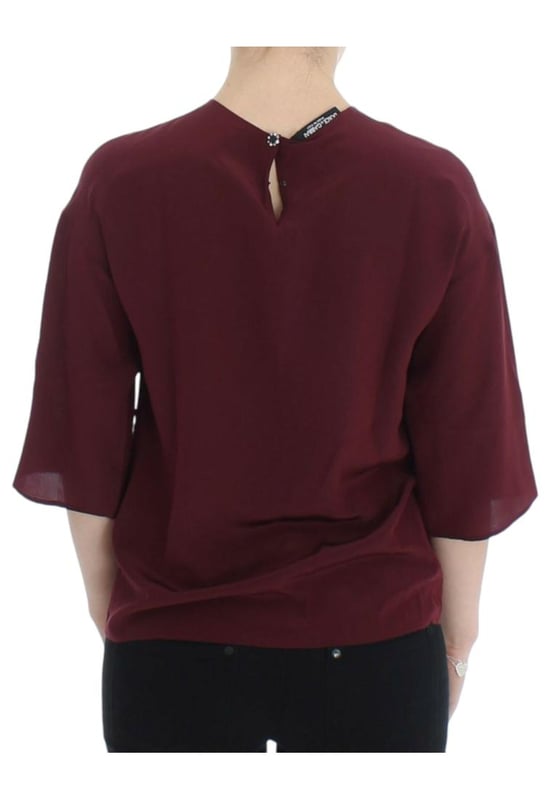 Brand new Dolce & Gabbana Enchanted Sicily Silk Blouse
  100% silk material
  3/4 sleeve design
  Button opening in the back
  Made in Italy
  Logo details
  Comes with original tags hanger and store bags