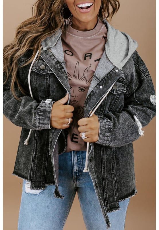 High
  quality black denim
  Drawstring hood for a modern touch
  Frayed details for a cool and edgy look
  Suitable for both men and women
  Versatile piece for any occasion
Material: 75% Cotton 12.7% Polyester 12.3% Viscose