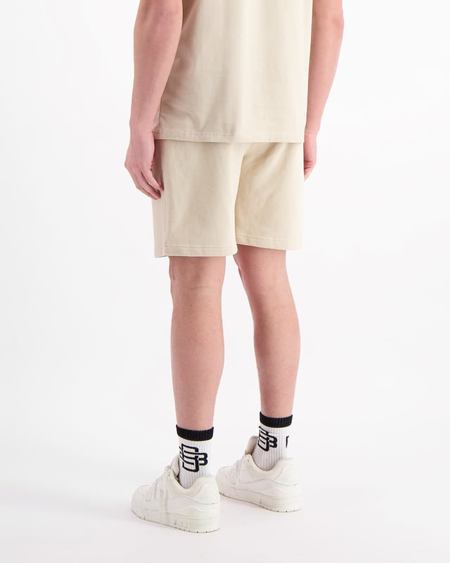 86% Baumwolle | 14% PolyesterElastischer Bund Zwei Seitentaschen Monogramm-Logo am linken Bein Kann mit dem Mono Relax T-Shirt kombiniert werden