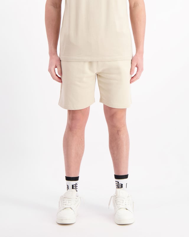 86% Baumwolle | 14% PolyesterElastischer Bund Zwei Seitentaschen Monogramm-Logo am linken Bein Kann mit dem Mono Relax T-Shirt kombiniert werden