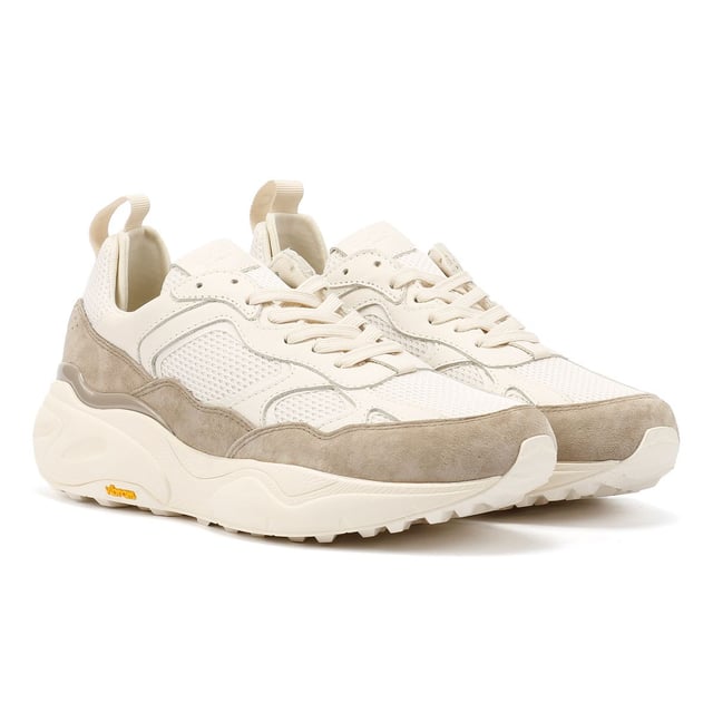 Lichtgewicht sneaker met een bovenwerk van eersteklas suède, Italiaans leer en gerecycled mesh. Ontworpen met een voering van neopreen en gerecycled polyester voor comfort. Afgewerkt met een duurzame VIBRAM rubberen buitenzool voor superieure tractie.