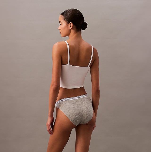 Calvin Klein Calvin Klein MODERN LOGO Womens 3 Pack Low Rise Bikini Briefs Multicolouredl&gt;
Closure/Fastening: Pull-On
Item Weight: 0.11 KG
Clothing Fit: Regular
Single Or Multi Pack?: 3 Pack
Gift Boxed: No
Material Composition: 90% Cotton, 10% Elastane
Underwear Type: Bikini
Underwear Features: Low Rise Waist | Flat Edge Leg Finish | CK Signature Elastic Waistband | Cotton Stretch BlendProduct Code: 000QD5207EPZ7
Clothing Type: Underwear
Closure/Fastening: Pull-On
Item Weight: 0.11 KG
Clothing Fit: Regular
Single Or Multi Pack?: 3 Pack
Gift Boxed: No
Material Composition: 90% Cotton, 10% Elastane
Underwear Type: Bikini
Underwear Features: Low Rise Waist | Flat Edge Leg Finish | CK Signature Elastic Waistband | Cotton Stretch BlendProduct Code: 000QD5207EPZ7
Clothing Type: Underwear
Closure/Fastening: Pull-On
Item Weight: 0.11 KG
Clothing Fit: Regular
Single Or Multi Pack?: 3 Pack
Gift Boxed: No
Material Composition: 90% Cotton, 10% Elastane
Underwear Type: Bikini
Underwear Features: Low Rise Waist | Flat Edge Leg Finish | CK Signature Elastic Waistband | Cotton Stretch BlendProduct Code: 000QD5207EPZ7