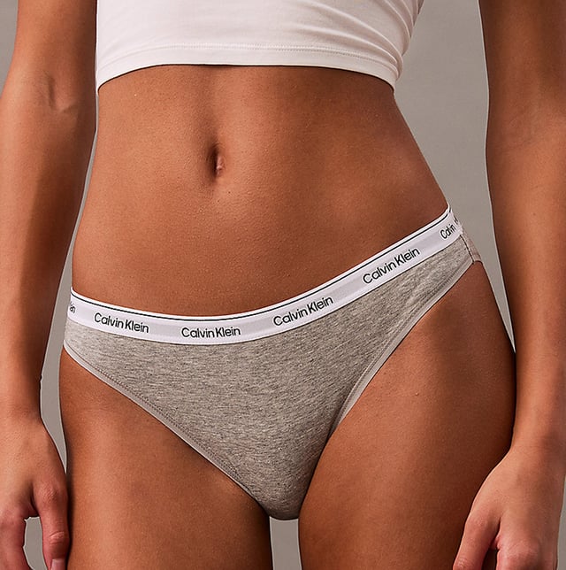 Calvin Klein Calvin Klein MODERN LOGO Womens 3 Pack Low Rise Bikini Briefs Multicolouredl&gt;
Closure/Fastening: Pull-On
Item Weight: 0.11 KG
Clothing Fit: Regular
Single Or Multi Pack?: 3 Pack
Gift Boxed: No
Material Composition: 90% Cotton, 10% Elastane
Underwear Type: Bikini
Underwear Features: Low Rise Waist | Flat Edge Leg Finish | CK Signature Elastic Waistband | Cotton Stretch BlendProduct Code: 000QD5207EPZ7
Clothing Type: Underwear
Closure/Fastening: Pull-On
Item Weight: 0.11 KG
Clothing Fit: Regular
Single Or Multi Pack?: 3 Pack
Gift Boxed: No
Material Composition: 90% Cotton, 10% Elastane
Underwear Type: Bikini
Underwear Features: Low Rise Waist | Flat Edge Leg Finish | CK Signature Elastic Waistband | Cotton Stretch BlendProduct Code: 000QD5207EPZ7
Clothing Type: Underwear
Closure/Fastening: Pull-On
Item Weight: 0.11 KG
Clothing Fit: Regular
Single Or Multi Pack?: 3 Pack
Gift Boxed: No
Material Composition: 90% Cotton, 10% Elastane
Underwear Type: Bikini
Underwear Features: Low Rise Waist | Flat Edge Leg Finish | CK Signature Elastic Waistband | Cotton Stretch BlendProduct Code: 000QD5207EPZ7