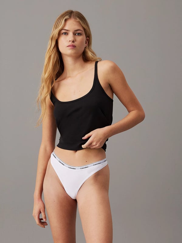 Calvin Klein Calvin Klein MODERN LOGO Womens 3 Pack Thongs Multicolouredl&gt;
Closure/Fastening: Pull-On
Item Weight: 0.11 KG
Clothing Fit: Regular
Single Or Multi Pack?: 3 Pack
Gift Boxed: No
Material Composition: 90% Cotton, 10% Elastane
Underwear Type: ThongProduct Code: 000QD5209EQA7
Clothing Type: Underwear
Closure/Fastening: Pull-On
Item Weight: 0.11 KG
Clothing Fit: Regular
Single Or Multi Pack?: 3 Pack
Gift Boxed: No
Material Composition: 90% Cotton, 10% Elastane
Underwear Type: ThongProduct Code: 000QD5209EQA7
Clothing Type: Underwear
Closure/Fastening: Pull-On
Item Weight: 0.11 KG
Clothing Fit: Regular
Single Or Multi Pack?: 3 Pack
Gift Boxed: No
Material Composition: 90% Cotton, 10% Elastane
Underwear Type: ThongProduct Code: 000QD5209EQA7