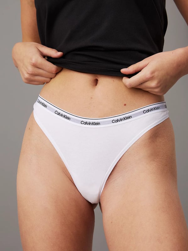 Calvin Klein Calvin Klein MODERN LOGO Womens 3 Pack Thongs Multicolouredl&gt;
Closure/Fastening: Pull-On
Item Weight: 0.11 KG
Clothing Fit: Regular
Single Or Multi Pack?: 3 Pack
Gift Boxed: No
Material Composition: 90% Cotton, 10% Elastane
Underwear Type: ThongProduct Code: 000QD5209EQA7
Clothing Type: Underwear
Closure/Fastening: Pull-On
Item Weight: 0.11 KG
Clothing Fit: Regular
Single Or Multi Pack?: 3 Pack
Gift Boxed: No
Material Composition: 90% Cotton, 10% Elastane
Underwear Type: ThongProduct Code: 000QD5209EQA7
Clothing Type: Underwear
Closure/Fastening: Pull-On
Item Weight: 0.11 KG
Clothing Fit: Regular
Single Or Multi Pack?: 3 Pack
Gift Boxed: No
Material Composition: 90% Cotton, 10% Elastane
Underwear Type: ThongProduct Code: 000QD5209EQA7