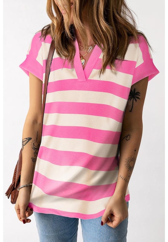 Pink Stripe V Neck Collared Cap Sleeve Top
  Stylish and elegant with a collared design
  Flattering V
  neck and cap sleeves
  Loose fit for comfort
  Contrast stripes create a classic striped print and color block effect
  Versatile top for casual or dressy occasions
Material: 50% Polyester 45% Cotton 5% Elastane