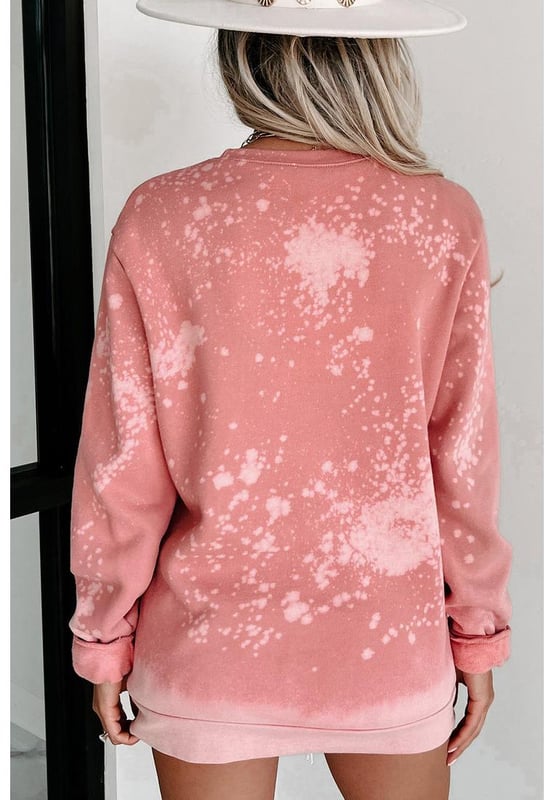 Relaxed silhouette with drop shoulder and crew neck
  Tie
  dye effect adds an artistic touch
  Celebrate the harvest season with a pumpkin graphic
  Available in multiple sizes
  Detailed size chart for easy reference
Material: 95% Polyester 5% Elastane