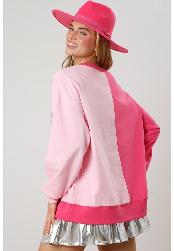 Sudadera gráfica con botas de vaquera de lentejuelas en color bloque rosa
  Corte relajado para la mayoría
  Diseño de color bloque llamativo y gráfico de botas con lentejuelas
  Lleno de vibra western
  Disponible en diferentes tamaños
Material: 100% poliéster