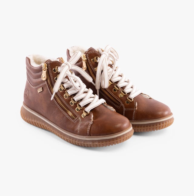 Rieker 74233-24 Womens Boots Brown

  
 *   Upper Material: Faux Leather 
 *  Lining Material: Textile 
 *  Sole Material: Rubber 
 *  Closure/Fastening: Lace-Up,Zip 
 *  Features: Comfort,Water Resistant 
 *  Toe Shape: Round 
 *  Shoe Width: Regular 
 *  Item Weight: 0 KG 
 *  Heel Height: Low (2.5-4.9cm) 
 *  Shoe Shaft Height: High Top 
 *  Boot Style: Ankle Boots 
 *  Gift Boxed: No  Product Code: 74233-24