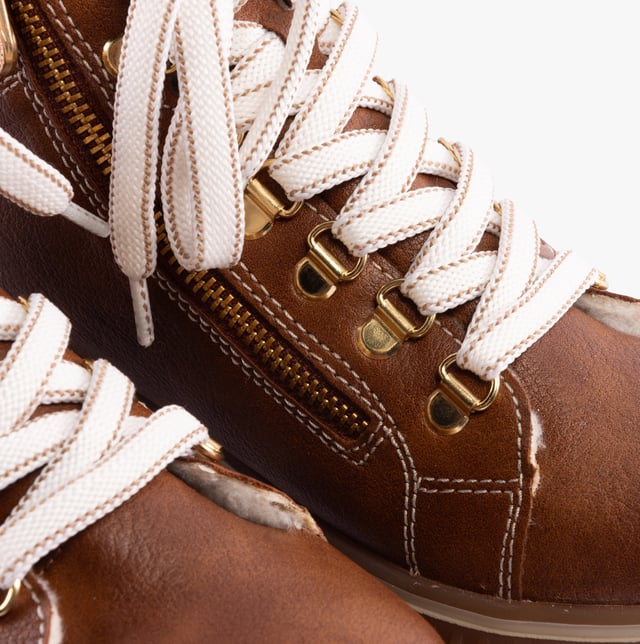 Rieker 74233-24 Womens Boots Brown

  
 *   Upper Material: Faux Leather 
 *  Lining Material: Textile 
 *  Sole Material: Rubber 
 *  Closure/Fastening: Lace-Up,Zip 
 *  Features: Comfort,Water Resistant 
 *  Toe Shape: Round 
 *  Shoe Width: Regular 
 *  Item Weight: 0 KG 
 *  Heel Height: Low (2.5-4.9cm) 
 *  Shoe Shaft Height: High Top 
 *  Boot Style: Ankle Boots 
 *  Gift Boxed: No  Product Code: 74233-24