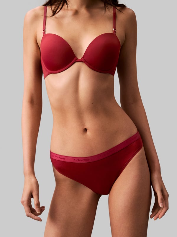 Calvin Klein Calvin Klein MODERN LOGO HOLIDAY Womens 3 Pack Bikinis Multicolouredl&gt;
Closure/Fastening: Pull-On
Item Weight: 0.11 KG
Clothing Fit: Regular
Single Or Multi Pack?: 3 Pack
Gift Boxed: No
Material Composition: 90% Cotton, 10% Elastane
Underwear Type: BikiniProduct Code: 000QD5243EQ11
Clothing Type: Underwear
Closure/Fastening: Pull-On
Item Weight: 0.11 KG
Clothing Fit: Regular
Single Or Multi Pack?: 3 Pack
Gift Boxed: No
Material Composition: 90% Cotton, 10% Elastane
Underwear Type: BikiniProduct Code: 000QD5243EQ11
Clothing Type: Underwear
Closure/Fastening: Pull-On
Item Weight: 0.11 KG
Clothing Fit: Regular
Single Or Multi Pack?: 3 Pack
Gift Boxed: No
Material Composition: 90% Cotton, 10% Elastane
Underwear Type: BikiniProduct Code: 000QD5243EQ11