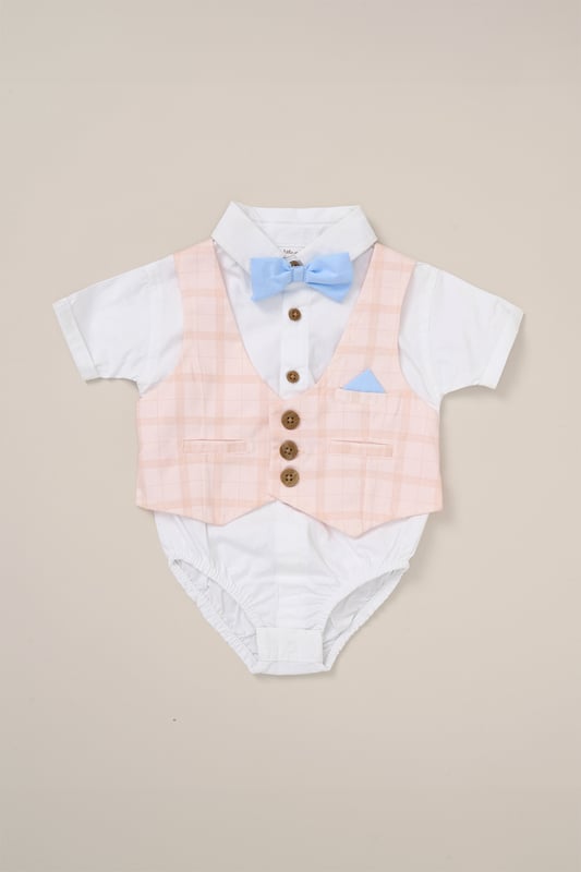 Get your little one ready for summer events and holidays with this adorable set from Little Gent! Featuring a bodysuit shirt with a mock waistcoat, matching shorts, and a dapper bowtie, it’s topped off with a cute decorative pocket square. Stylish and comfy, it’s perfect for making special memories in.
