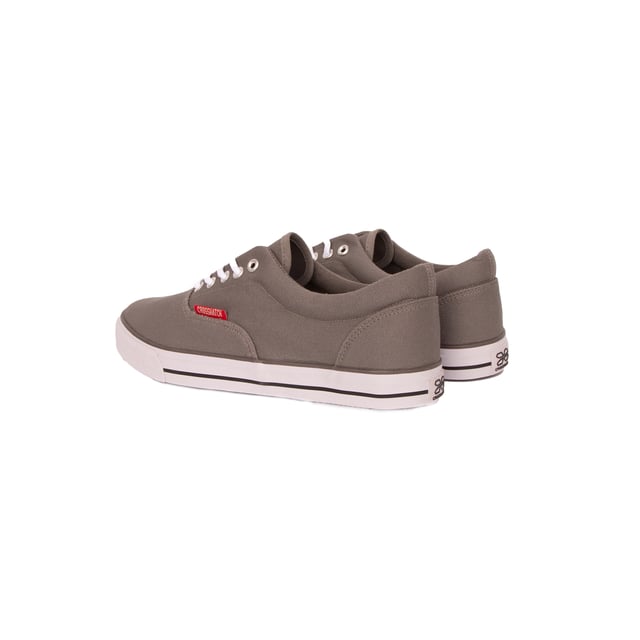 Upper: Canvas. Outsole: Rubber. 5 Eyelets. Padded Ankle, Woven Label. Flat. Cut: Low Cut. Design: Contrast, Logo, Rubber Badge. Toe Style: Round. Fastening: Lace Up.